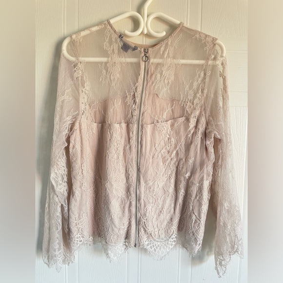 Coquette  Blouse AEO Lace Ruffle Top XL Ethereal - Picture 8 of 16